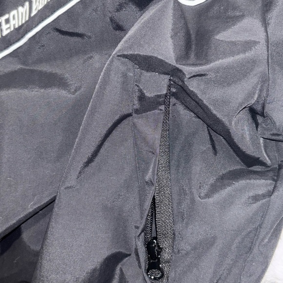 OFFICIAL (Mangwa) MERCH, zip up windbreaker from manga “JINX”. Zip up pockets - Picture 5 of 7